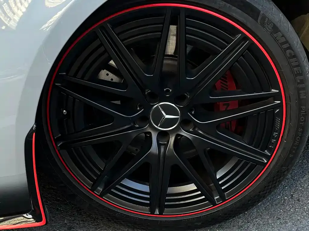 Mercedes-Benz C-Class AMG New Energy 2024 из CN, фото 2