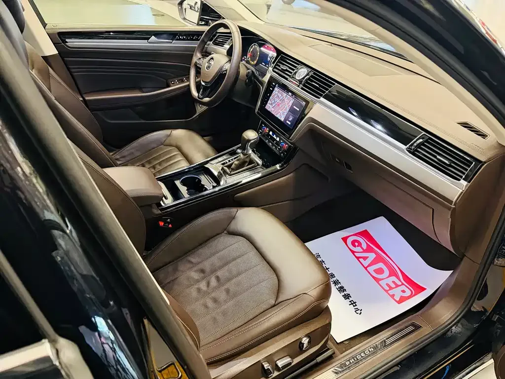 Volkswagen Phideon 2021 из CN, фото 7