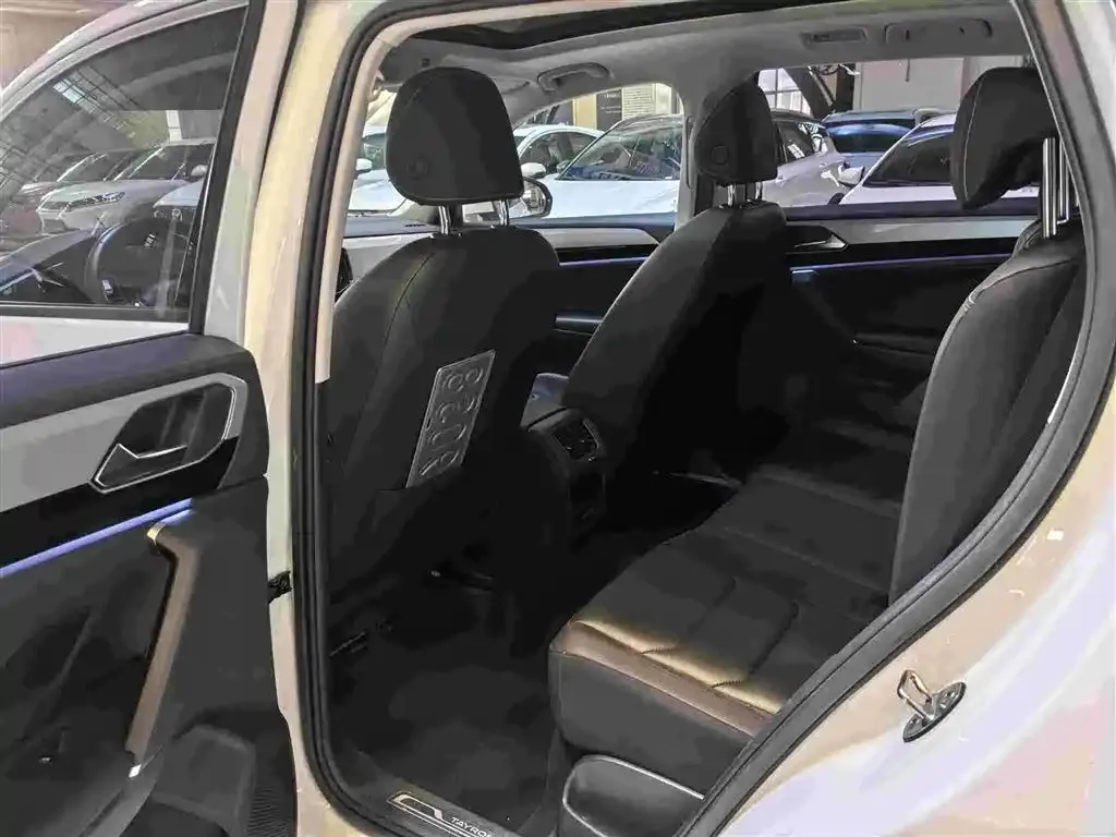 Volkswagen Tayron 2021 из CN, фото 5