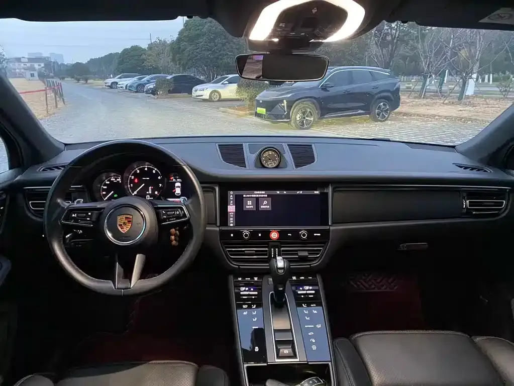 Porsche Macan 2022 из CN, фото 3
