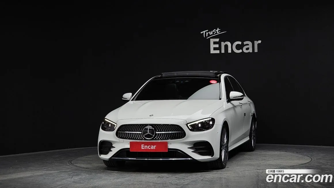 Mercedes-Benz E-Class — фото 5