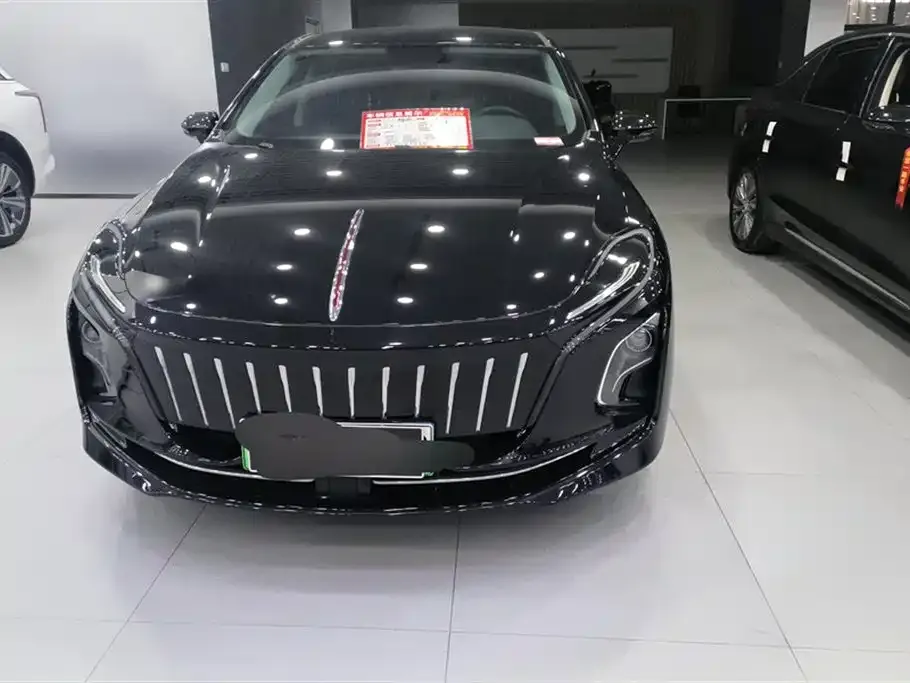 Hongqi E-QM5 2024 из CN, фото 6