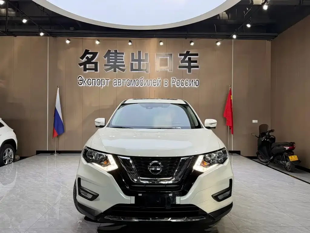 Nissan X-Trail 2022 из CN, фото 2