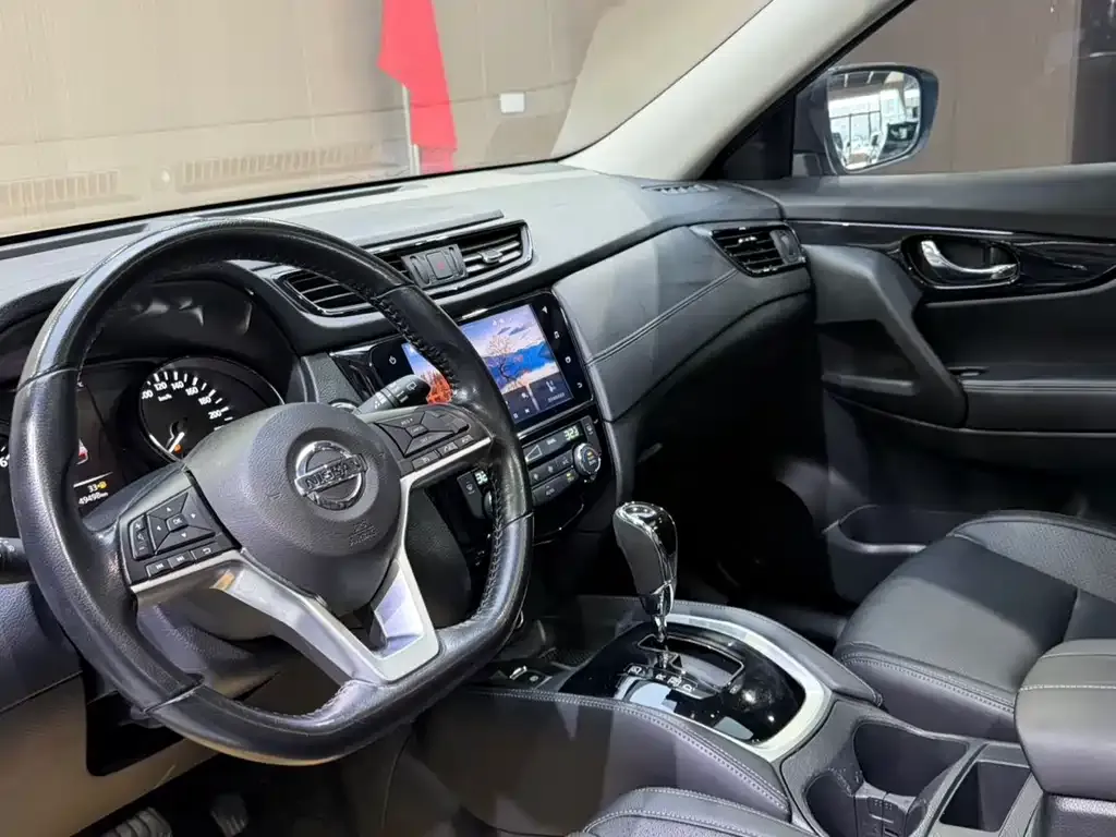 Nissan X-Trail 2022 из CN, фото 4
