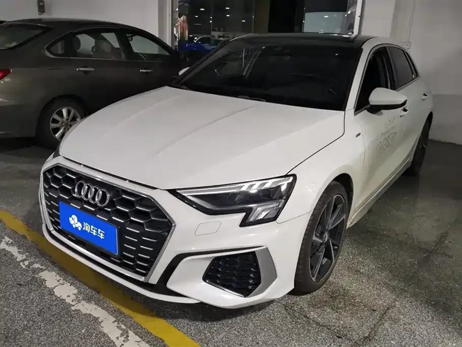 Audi A3 2021 из CN, фото 1