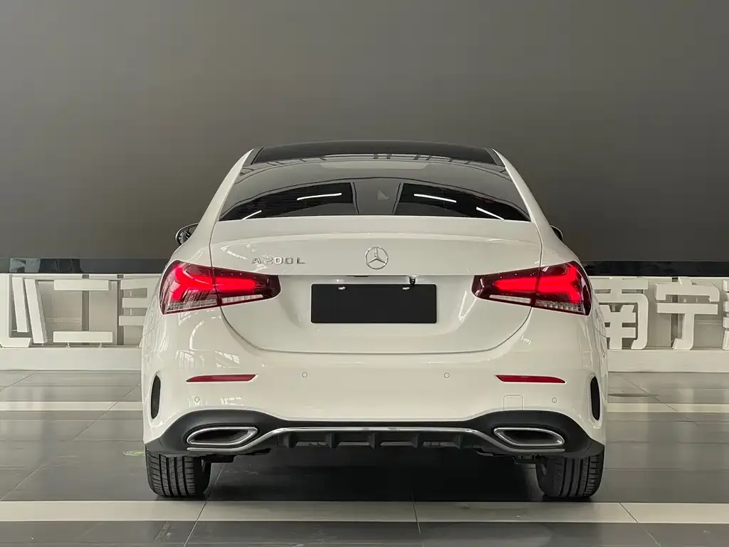 Mercedes-Benz A-Class 2023 из CN, фото 2