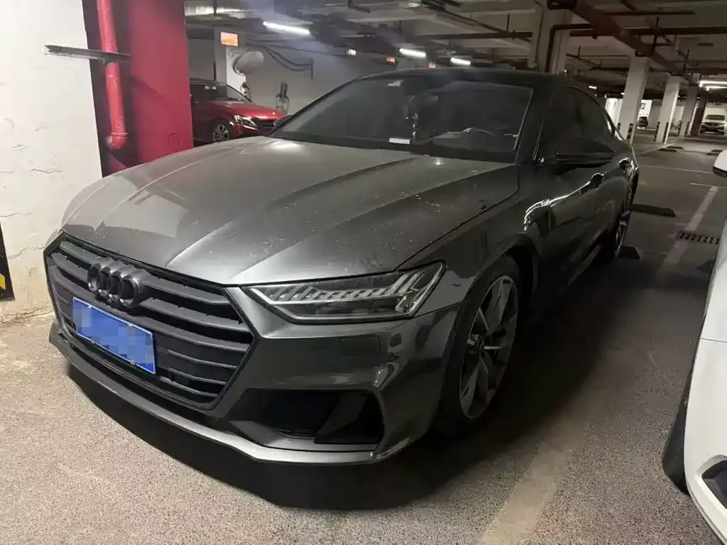 Audi A7 2021 из CN, фото 1