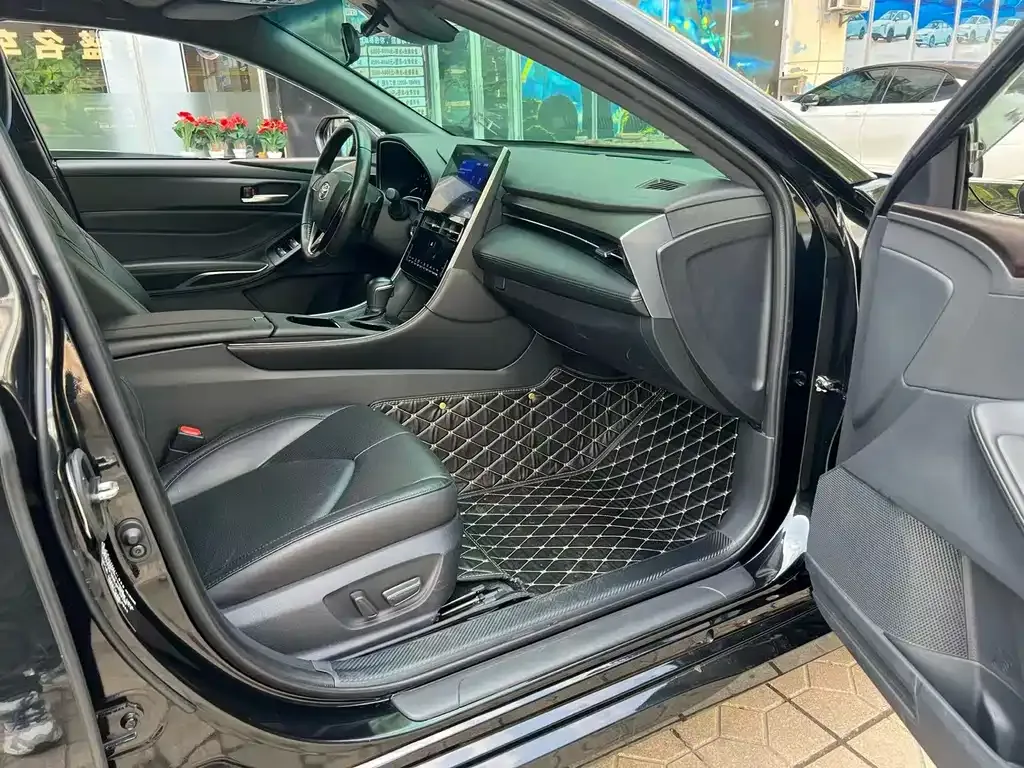 Toyota Avalon 2023 из CN, фото 4
