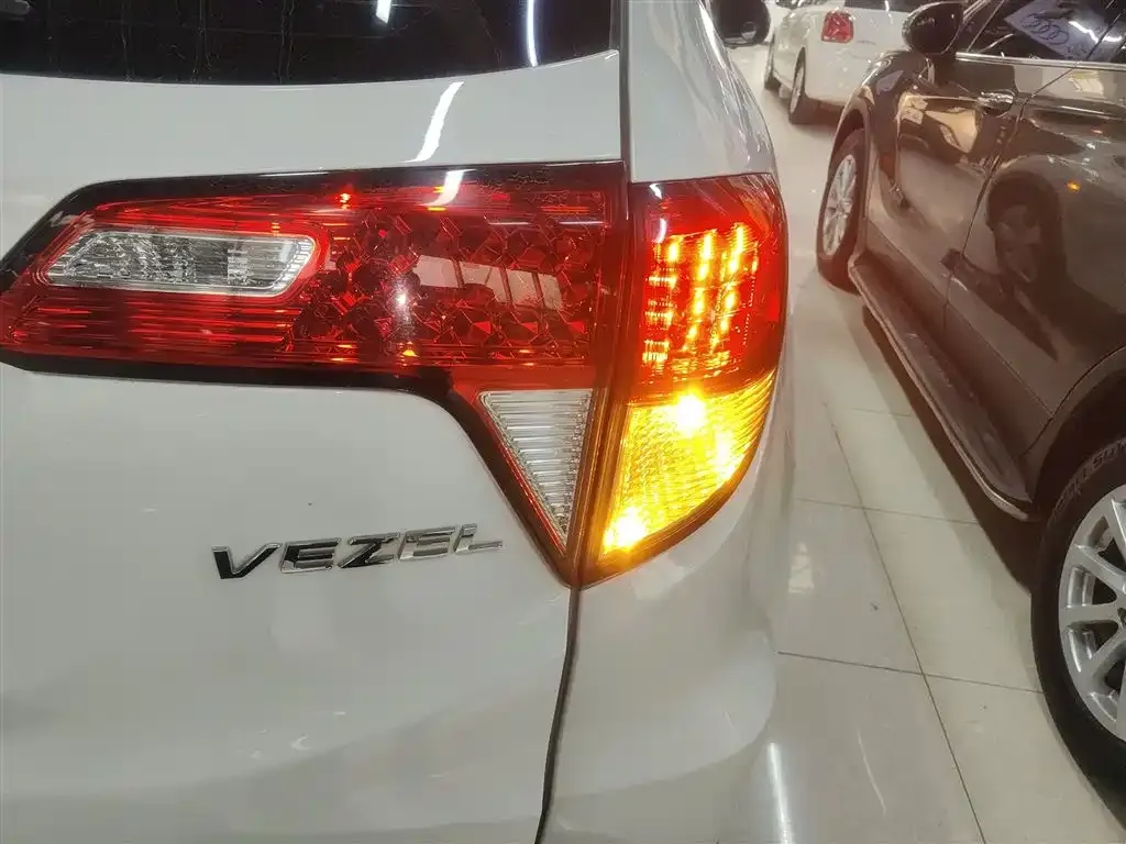 Honda Vezel 2022 из CN, фото 8