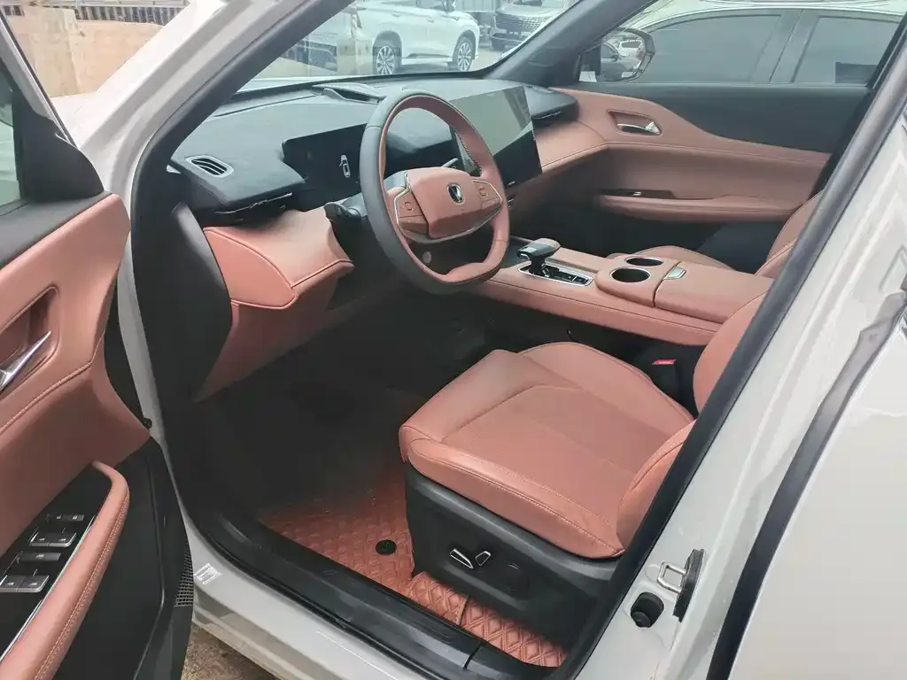 Changan UNI-Z 2024 из CN, фото 9
