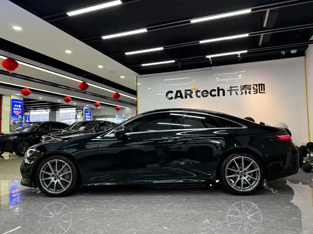 Mercedes-Benz E-Class (Import) 2022 из CN, фото 2