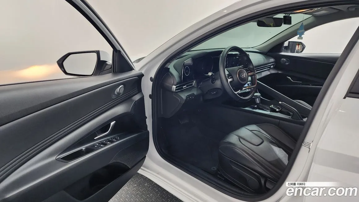 Hyundai AVANTE 2021 из KR, фото 4