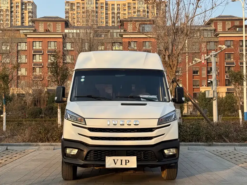 IVECO Daily 2023 из CN, фото 2