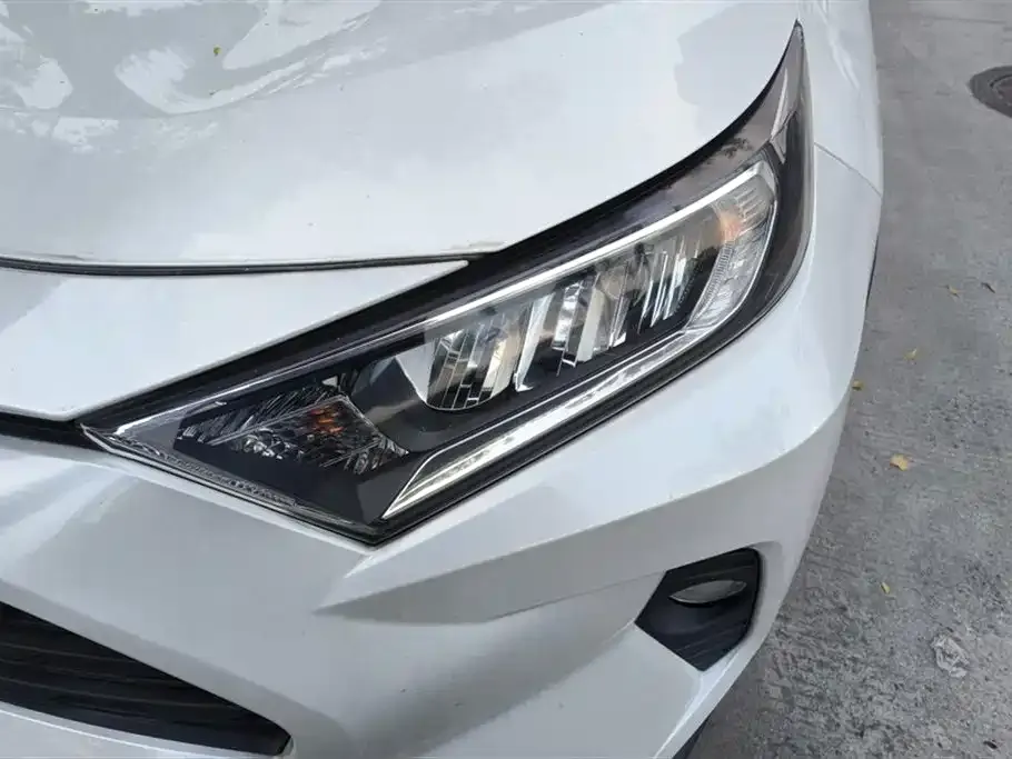 Toyota RAV4 2021 из CN, фото 5