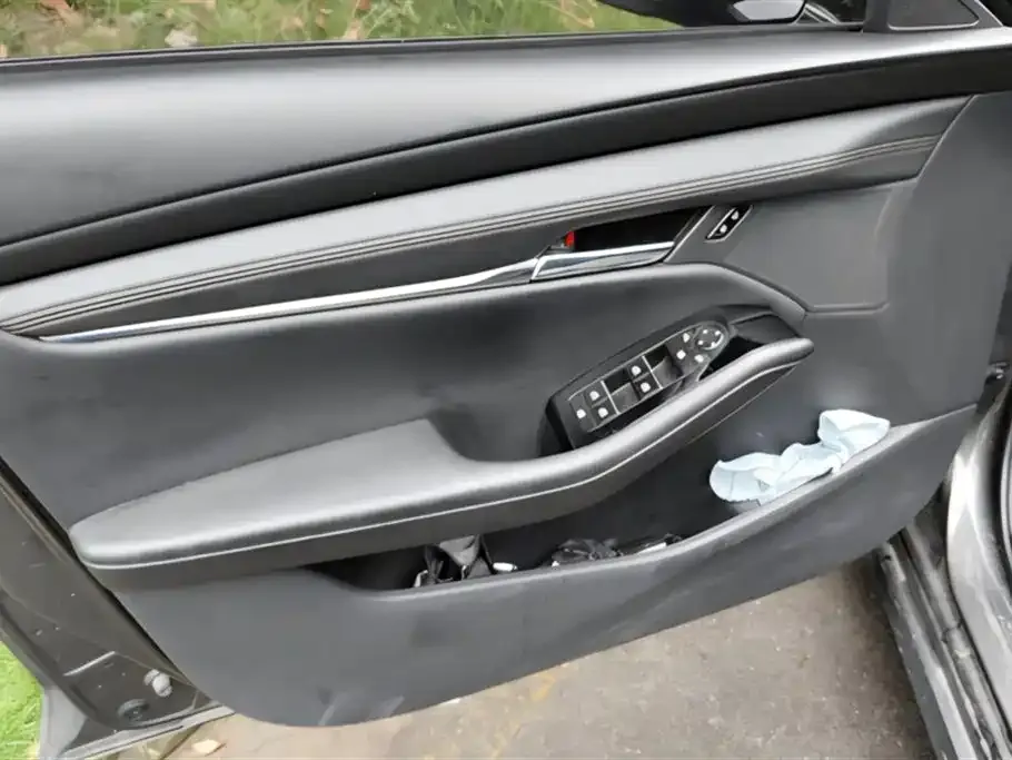 Mazda 3 Axela 2021 из CN, фото 9