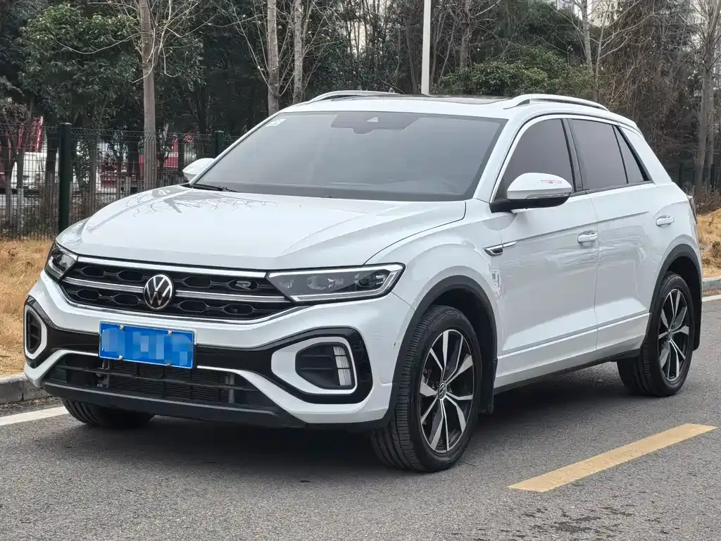 Volkswagen T-Roc 2023 из CN, фото 1