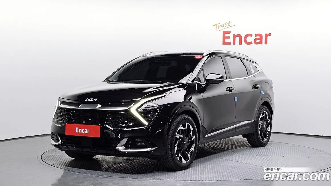Kia Sportage — фото 1