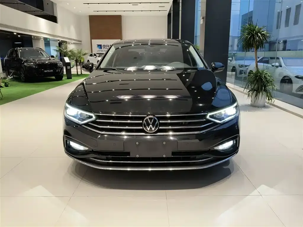 Volkswagen Magotan 2022 из CN, фото 9