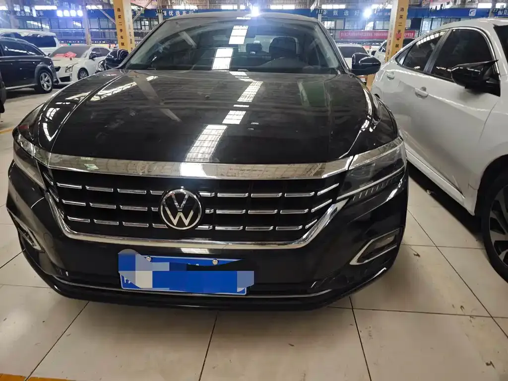 Volkswagen Passat 2022 из CN, фото 2