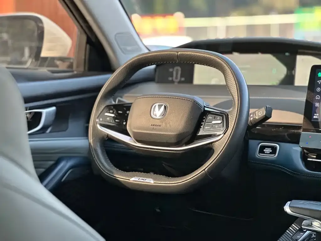 Changan UNI-K iDD 2023 из CN, фото 3