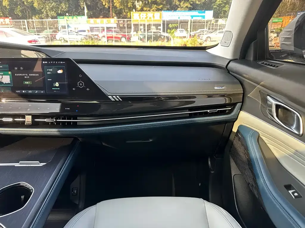 Changan UNI-K iDD 2023 из CN, фото 4