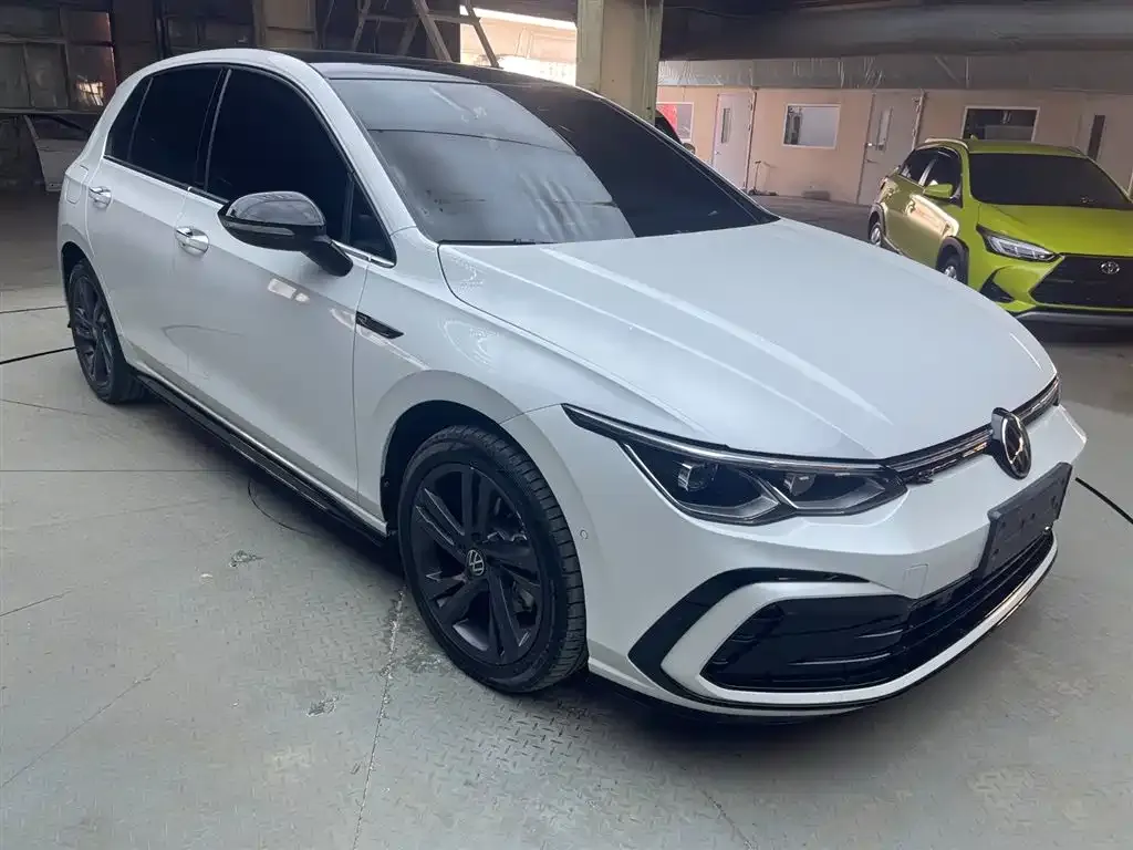 Volkswagen Golf 2022 из CN, фото 6
