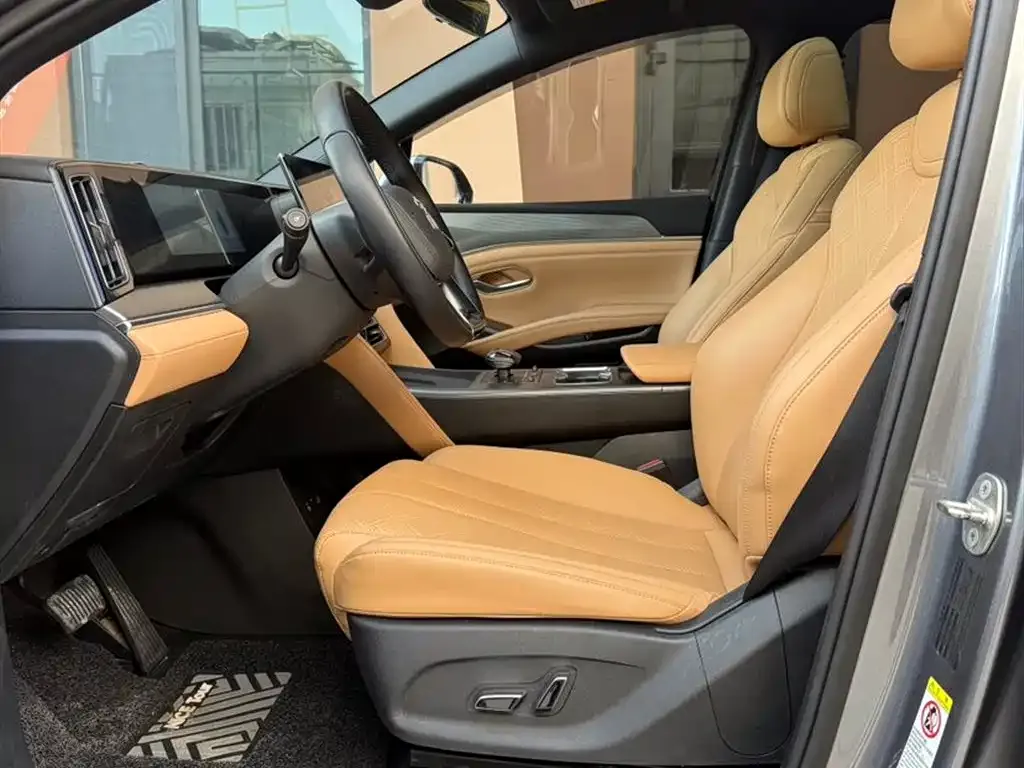 BYD L DM-i 2024 из CN, фото 7
