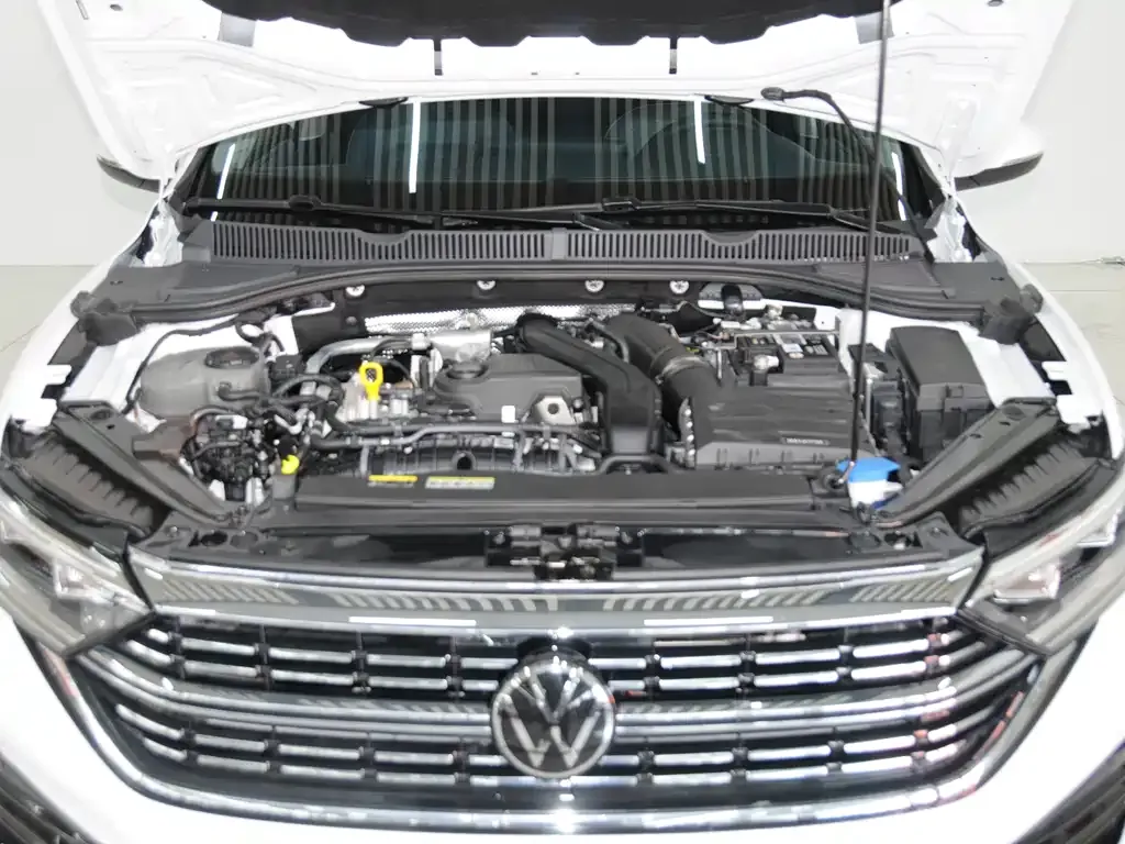 Volkswagen Sagitar 2023 из CN, фото 5