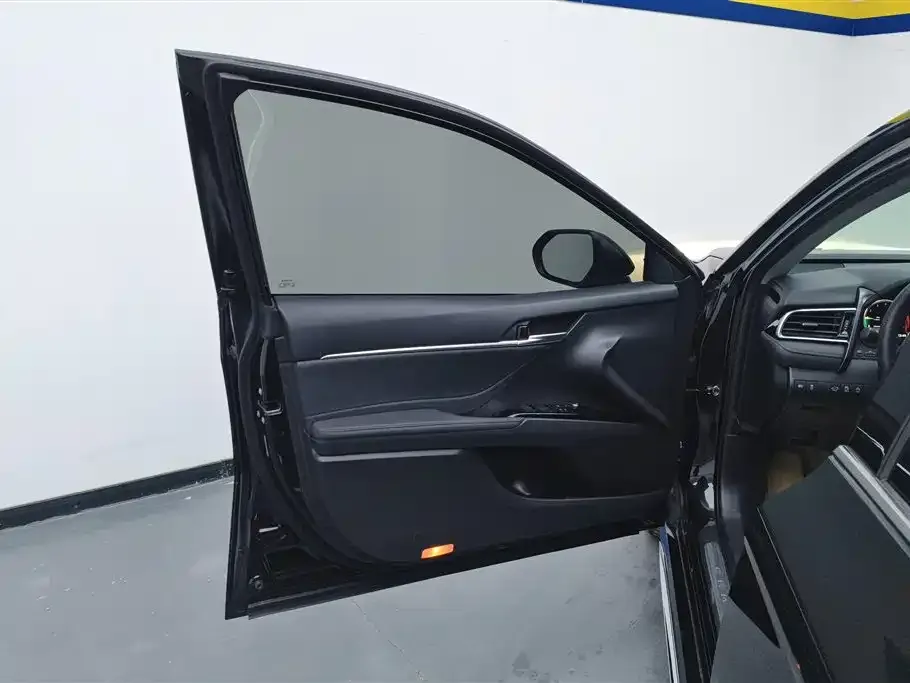 Toyota Camry 2024 из CN, фото 7