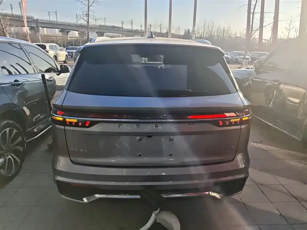 Geely Xingyue L 2022 из CN, фото 2