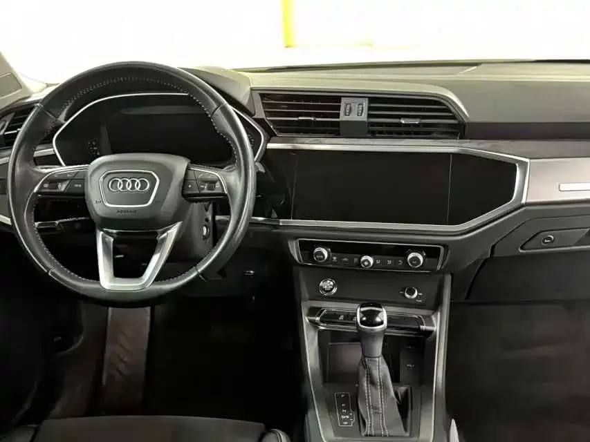 Audi Q3 2021 из CN, фото 7