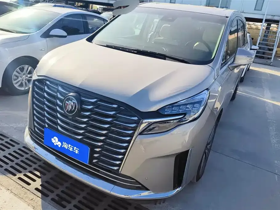 Buick GL8 2023 из CN, фото 1