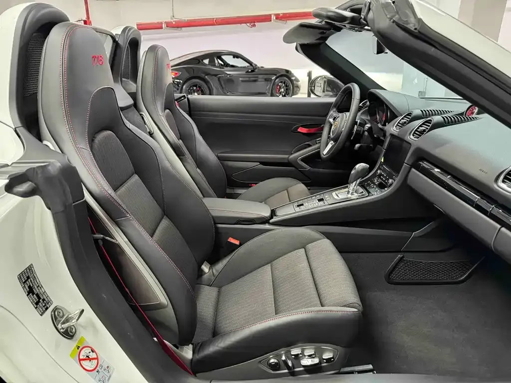 Porsche 718 2021 из CN, фото 9