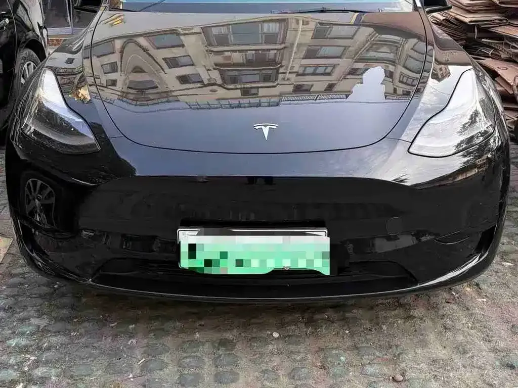 Tesla Model Y — фото 7