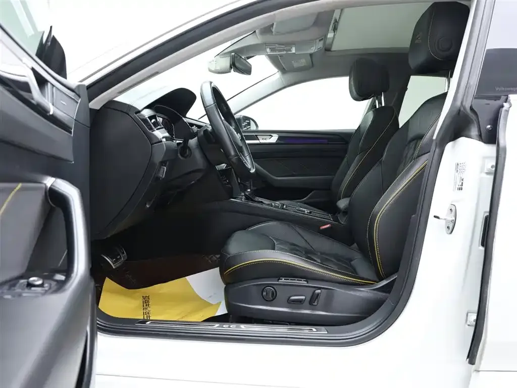 Volkswagen CC 2022 из CN, фото 10