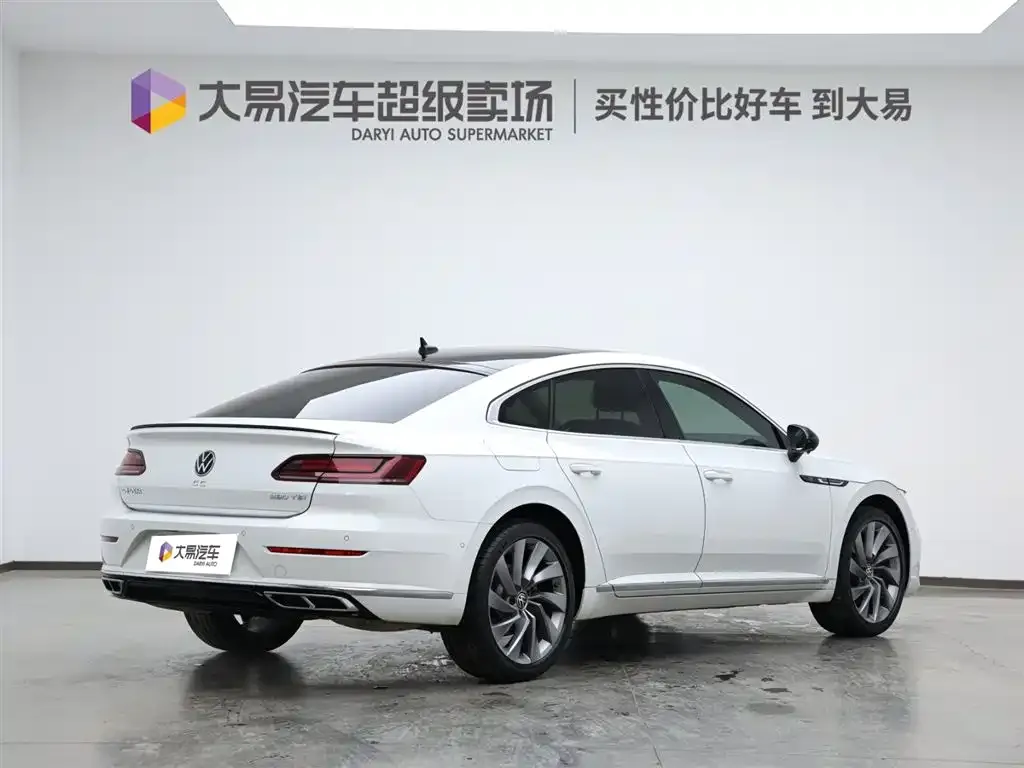 Volkswagen CC 2022 из CN, фото 9