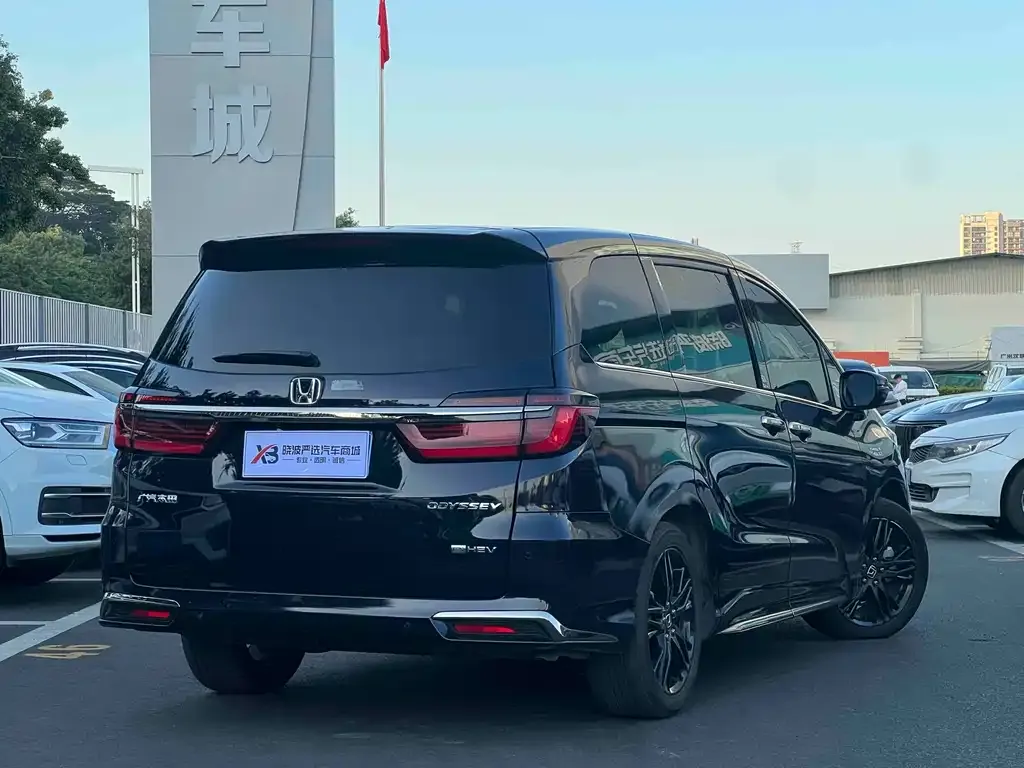 Honda Odyssey 2024 из CN, фото 8