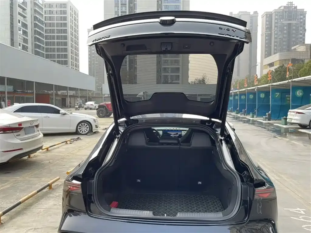 Changan UNI-V 2025 из CN, фото 10