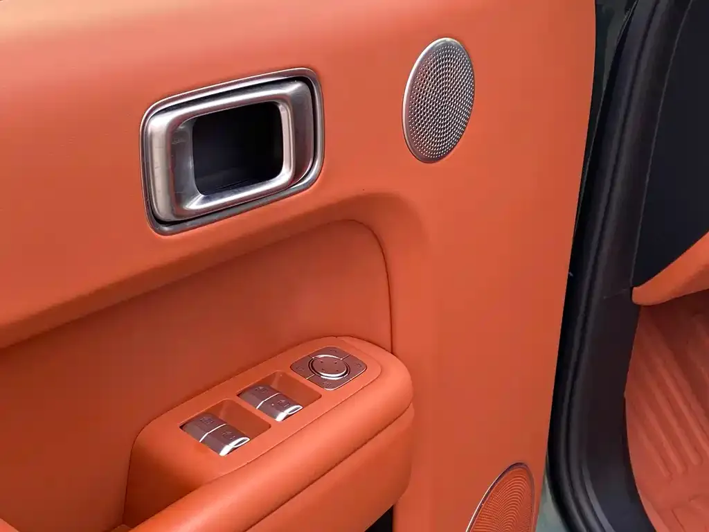 Li Auto L8 2024 из CN, фото 2