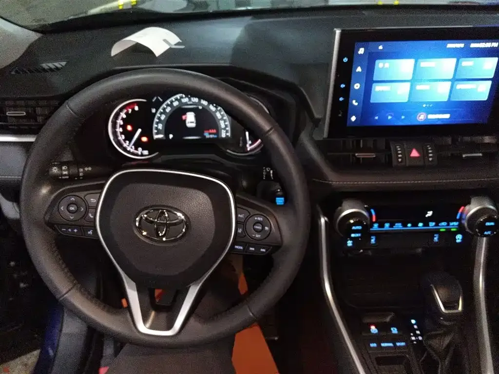 Toyota RAV4 2022 из CN, фото 3