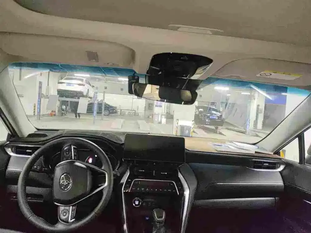 Toyota Venza 2023 из CN, фото 5