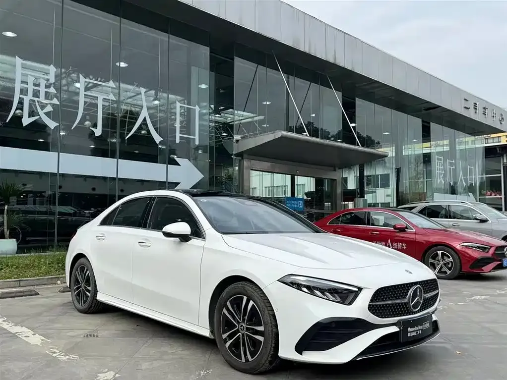 Mercedes-Benz A-Class 2023 из CN, фото 9