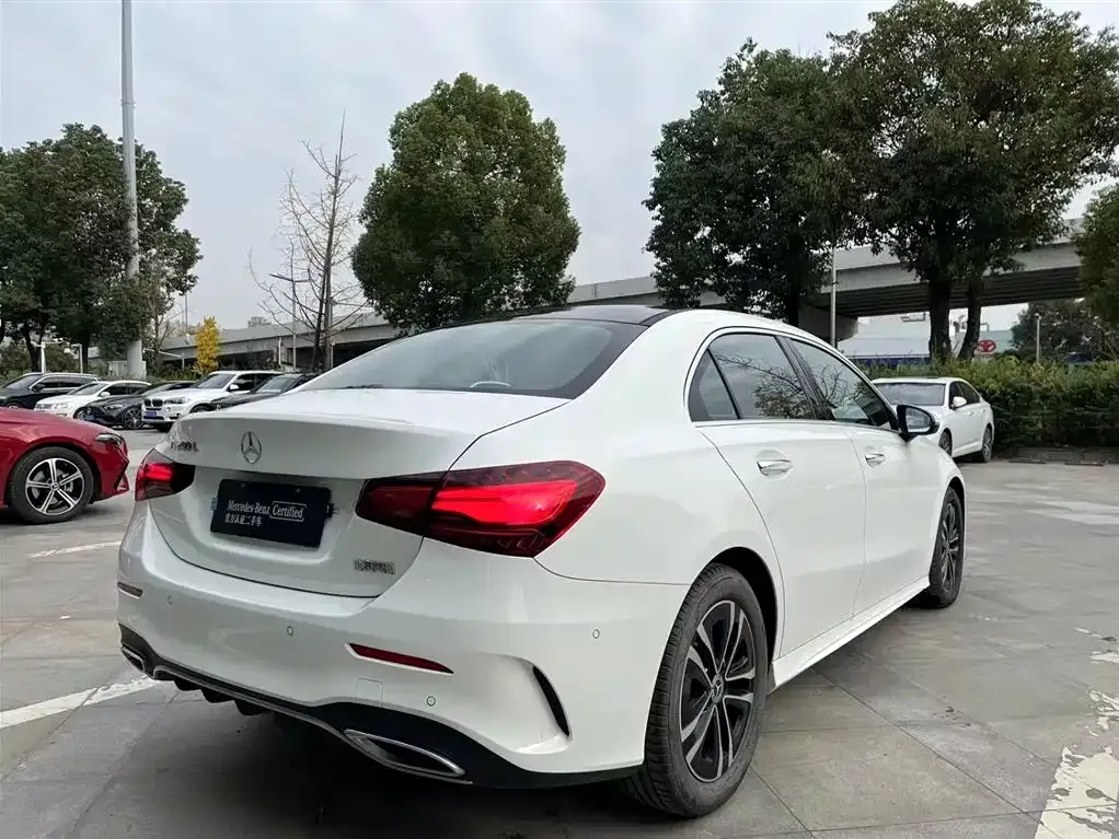 Mercedes-Benz A-Class 2023 из CN, фото 3