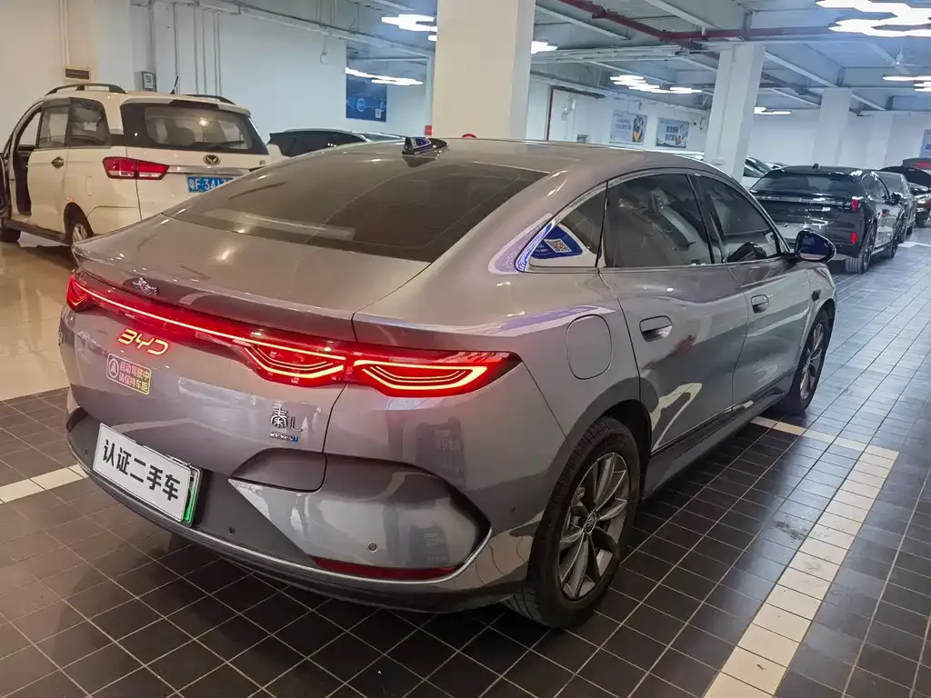BYD Qin L 2025 из CN, фото 5