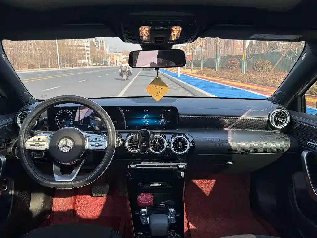 Mercedes-Benz A-Class 2021 из CN, фото 10