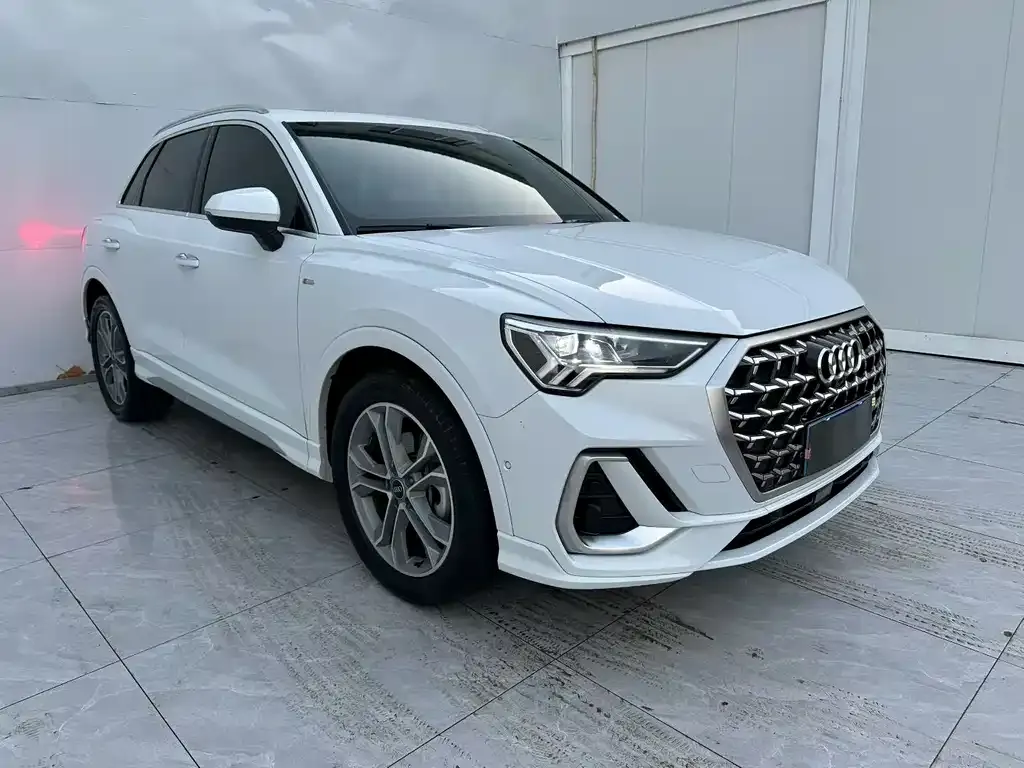 Audi Q3 2024 из CN, фото 4