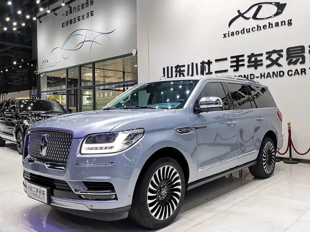 Lincoln Navigator 2022 из CN, фото 1