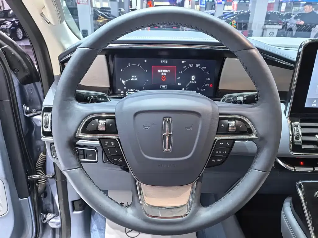 Lincoln Navigator 2022 из CN, фото 10