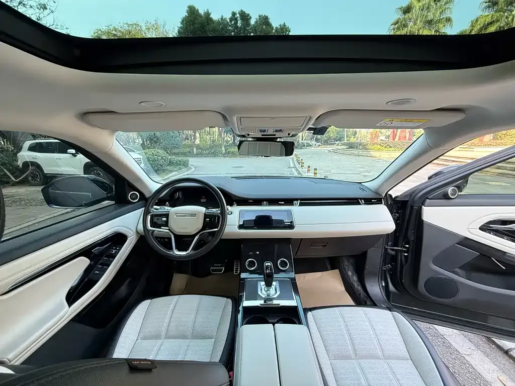 Land Rover Evoque 2022 из CN, фото 9