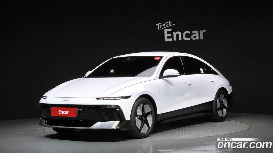 Hyundai Ioniq6 — фото 1